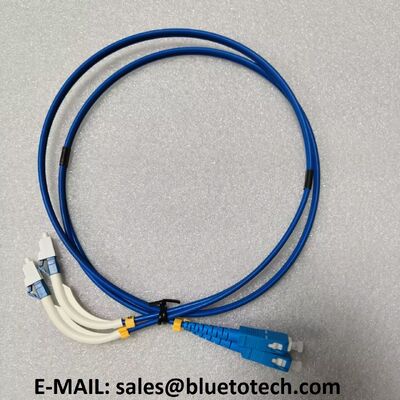 Cordon de patch en fibre optique blindé à chaussure flexible LC vers SC Mode unique 3 mm Cable de patch blindé en fibre optique flexible SM 3.0 mm LC / UPC vers SC / UPC Simplex